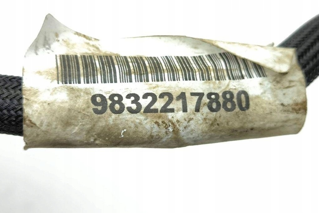 фото №8, Шланг топлива opel astra l o5 9832217880 1.2l бензиновый 96kw 2023