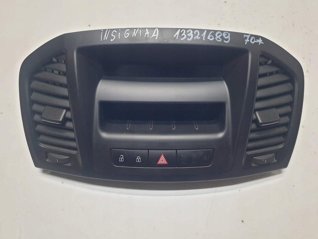 фото №1, Панель дисплей ґрати обдув opel insignia a 13321689