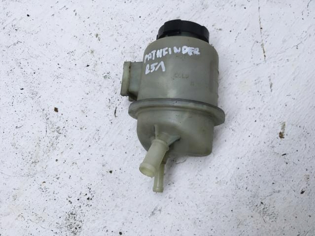 фото №1, Бак усилителя nissan pathfinder r51 05-09