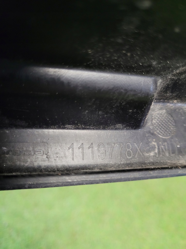 фото №14, Renault zoe i 1 решітка середня хром