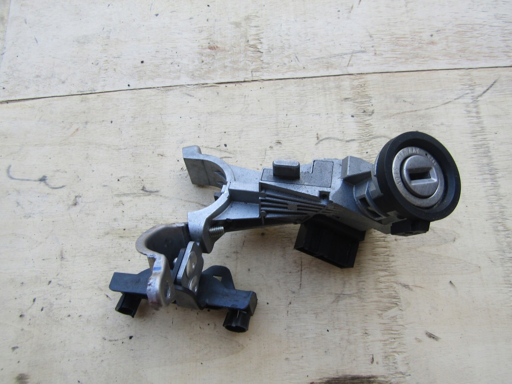 фото №1, 55703083 замок запалювання fiat doblo ii opel combo d 09 20r