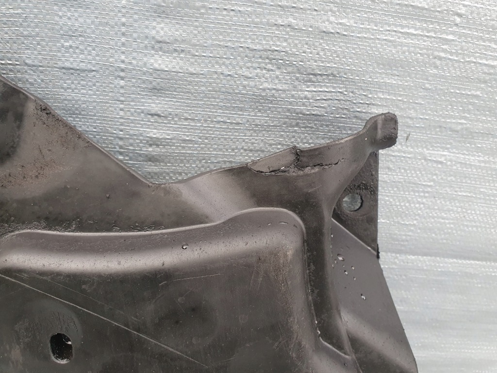 фото №8, Захист плита pod двигун коробка передач mercedes e-klasa coupe c-klasa w204 w207