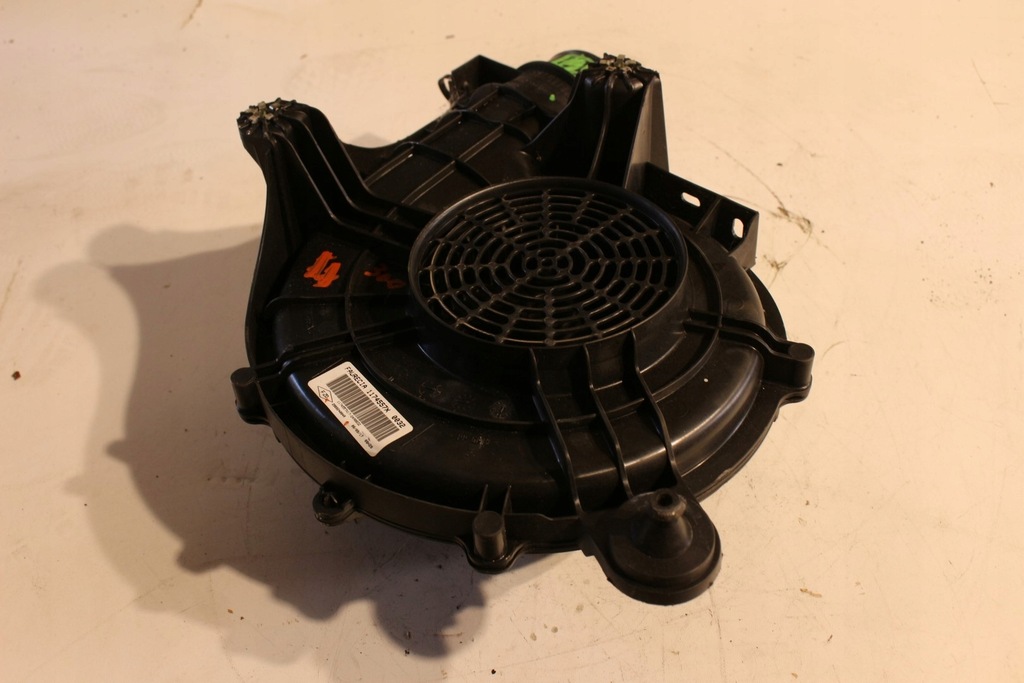 фото №10, Вентилятор воздуходувка 290924004r двигателя renault zoe