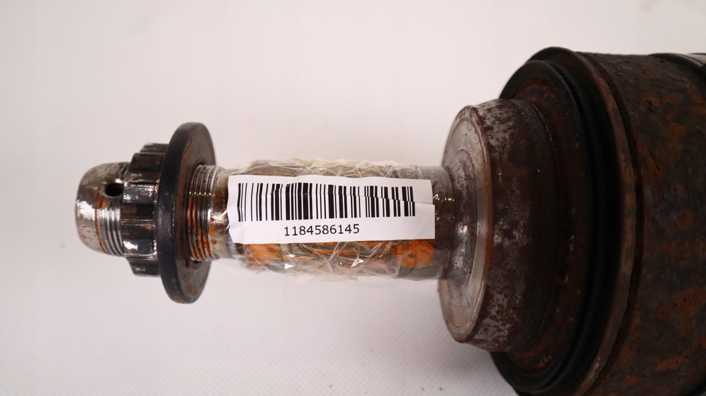 фото №8, Toyota land cruiser 200 4.5 d v8 08- приводной вал правая перед