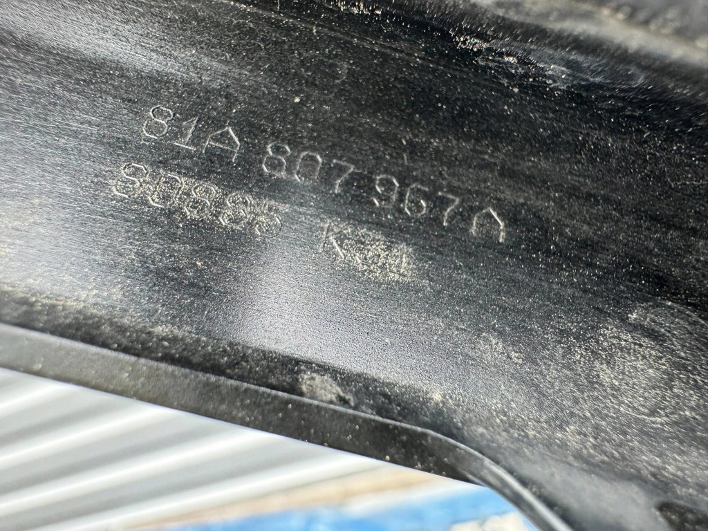 фото №3, Audi q2 молдинг рамка левая бампера задняя 81a807967a