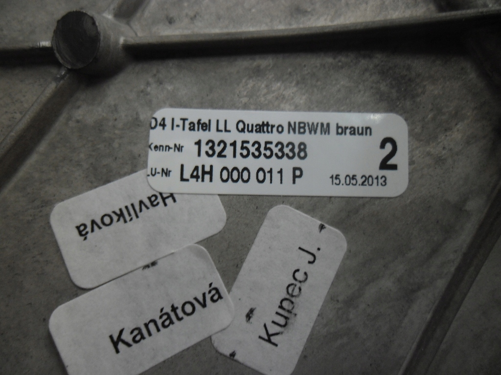 фото №5, Audi a8 4h d4 3.0 tfsi набір захист тунель панелі