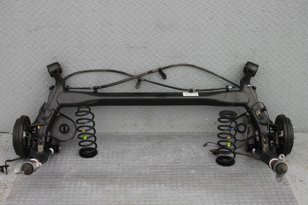 Балка вісь  підвіска задній комплектна гальмівні барабани 55100-h8000 kia rio iv hb 17- Ціна