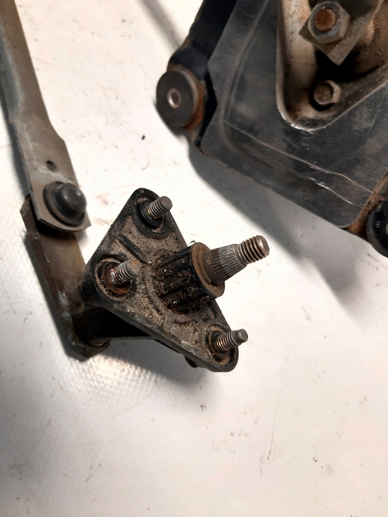 фото №6, Механизм дворник перед volvo v40 s40