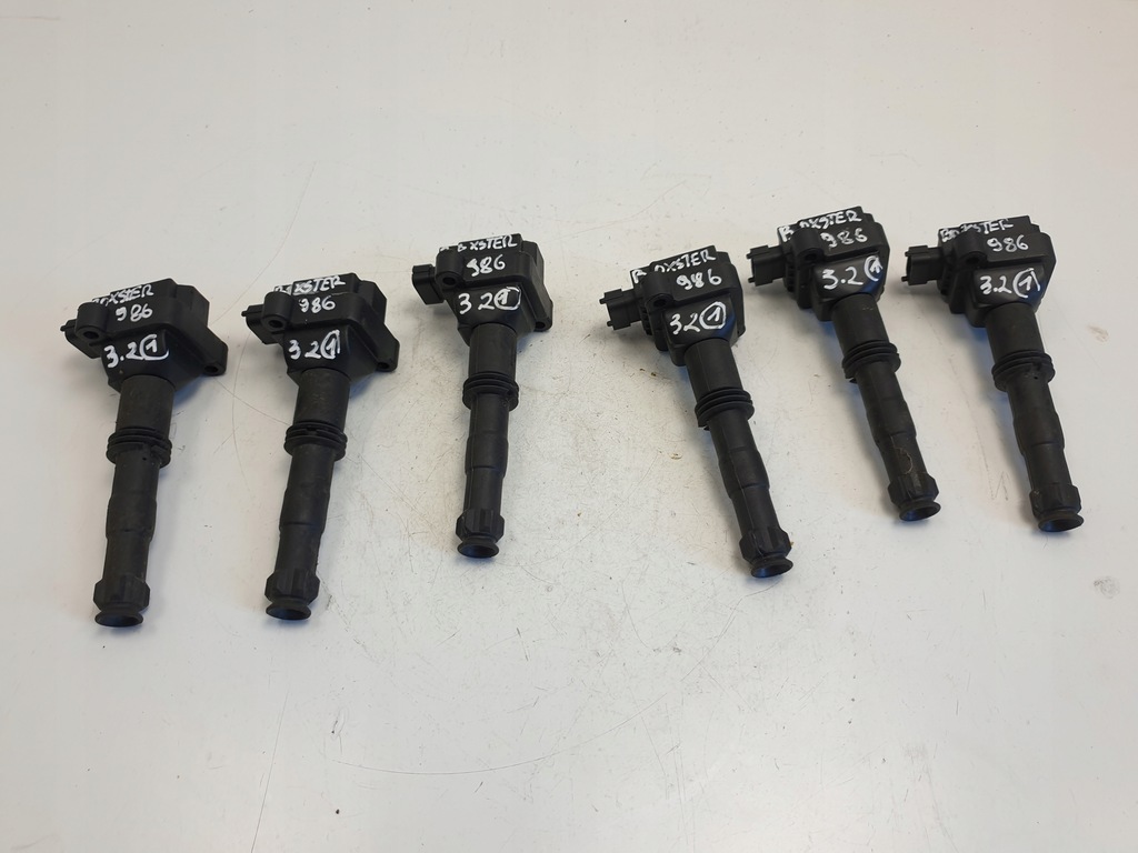 фото №1, Porsche boxster 986 3.2 катушка зажигания 0986221016