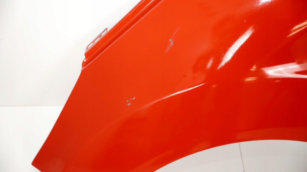 Крило ліве перед передній ford fiesta mk7 рестайлінг  12-17r Зі Шроту