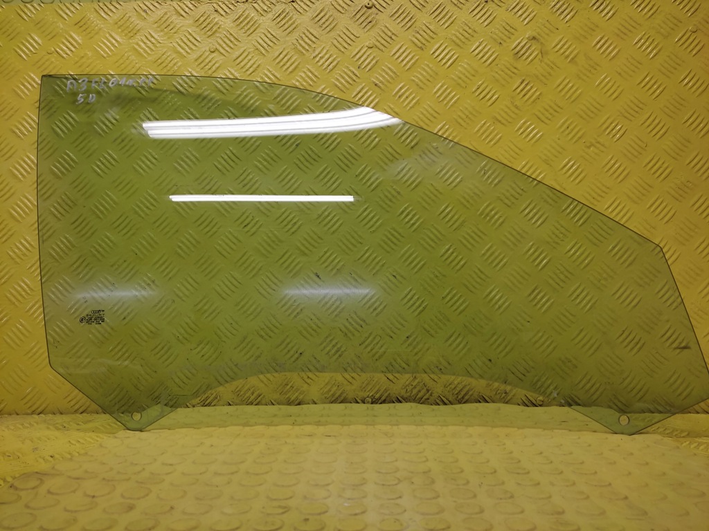 фото №1, Audi a3 lift скло двері правий перед