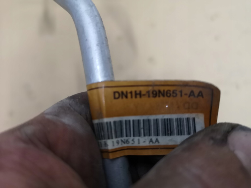 фото №2, Ford оригинальный номер dn1h-19n651-aa ecosport шланг кондиционера