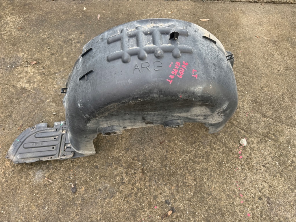 Купити Підкрилок лівий задня citroen jumpy proace ii vivaro c expert iii