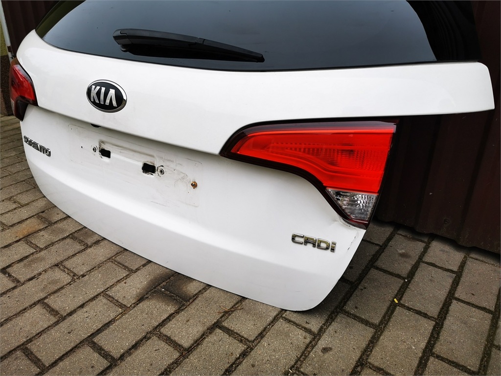 фото №5, Kia sorento ii lift 12-15 крышка багажника комплектная демонтаж камера