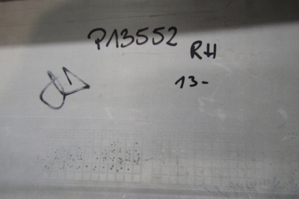 фото №10, Молдинг порог правая mercedes gt 14-21 amg c190 6980454