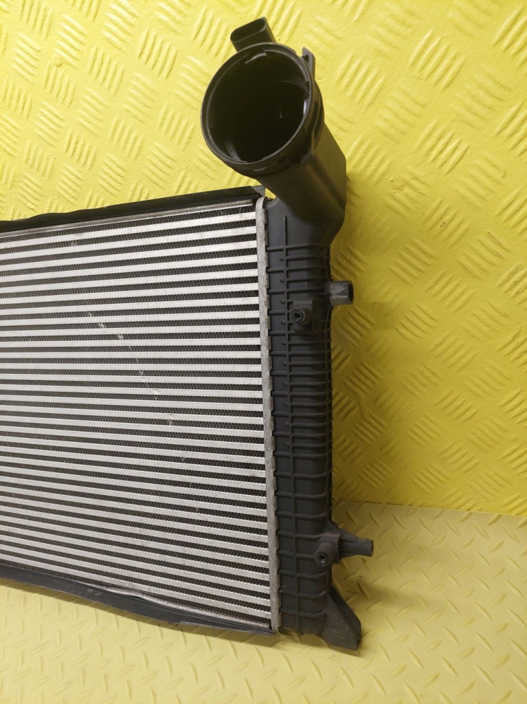 фото №6, Vw touran i 1.9 tdi интеркулер 1k0145803h