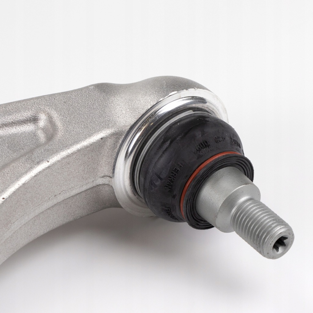 фото №2, Важіль передній нижній правий alfa romeo giulia 4x2