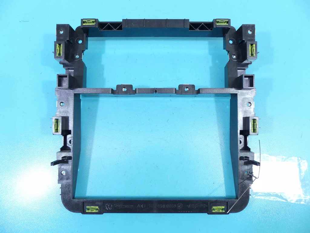 фото №1, Рамка радіо navi vw touran i lift 10-15