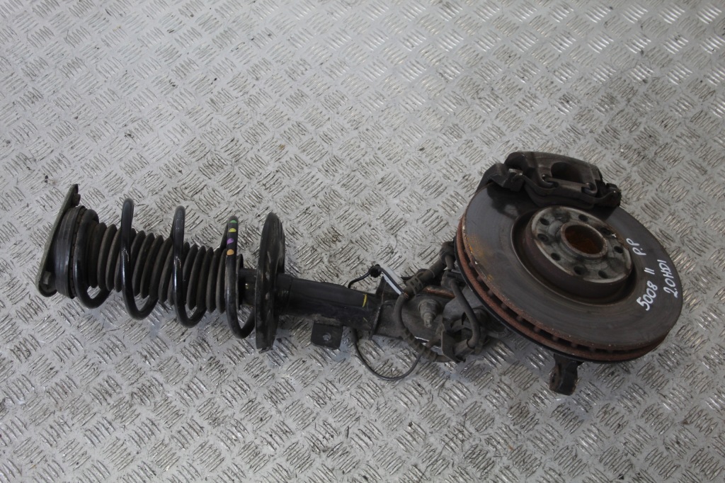 фото №1, Поворотный кулак амортизационная стойка правый перед peugeot 5008 ii 2