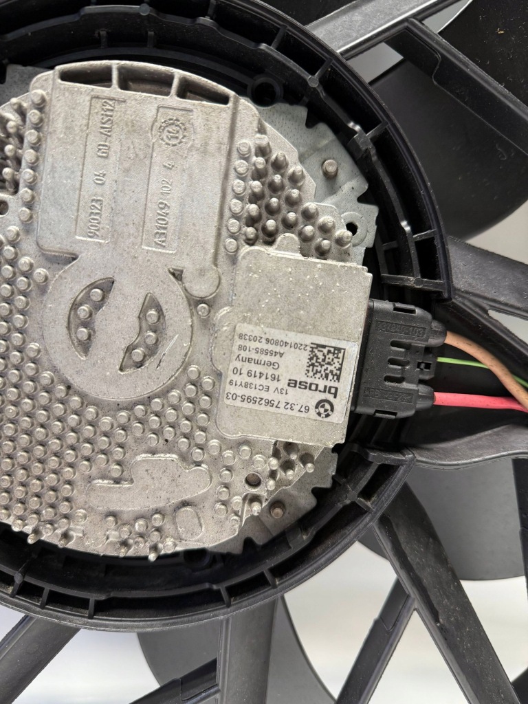 Bmw x3 f25 2017 x4 f26 электрический вентилятор радиатора корпус Оригинал