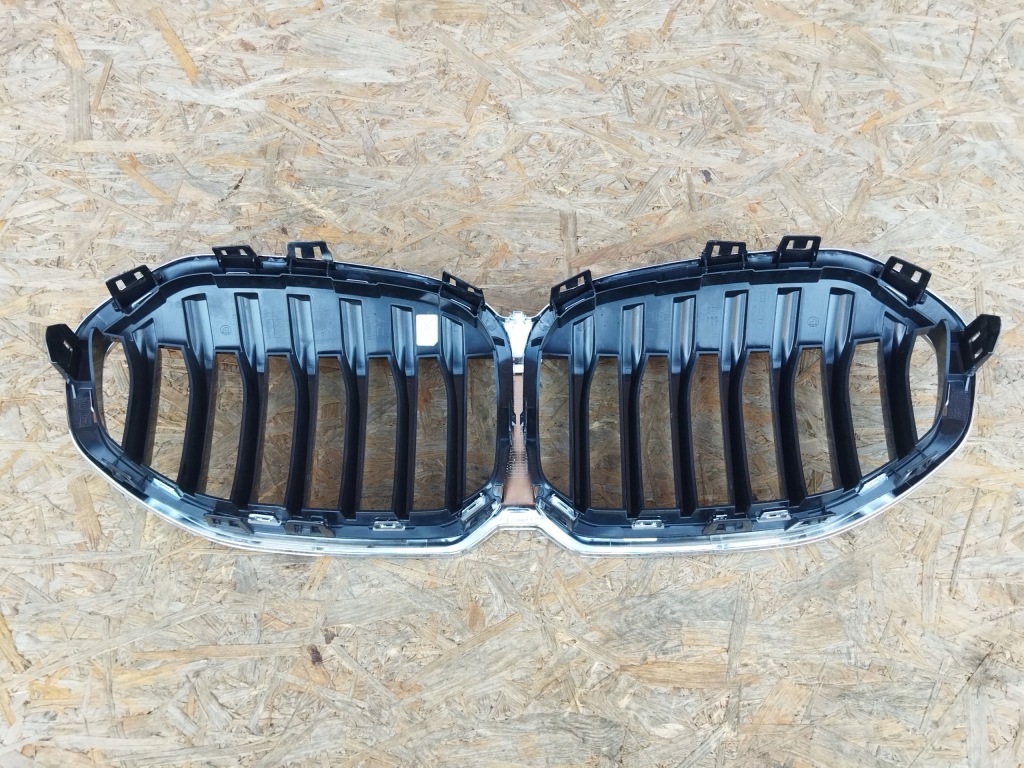 фото №3, Bmw 1 f40 решётка радиатора решётка радиатора хром g28