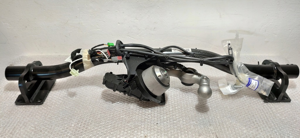 фото №1, Новий hak буксирувальний електричний volvo v60 ii 2