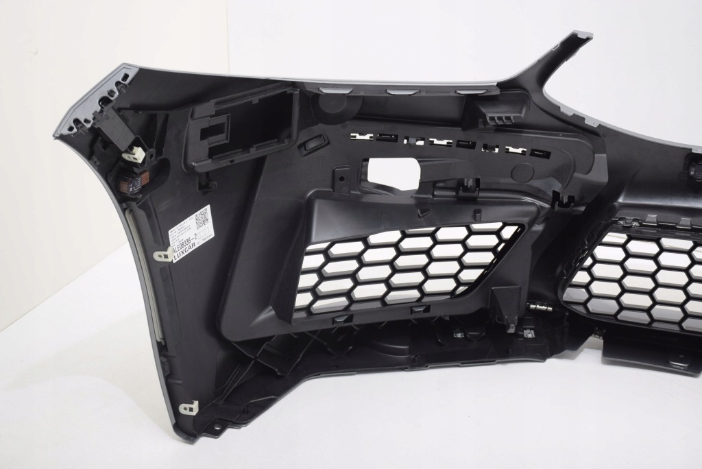 Bmw f91 m8 us 6-pdc acc бампер перед c4w skyscraper Недорого