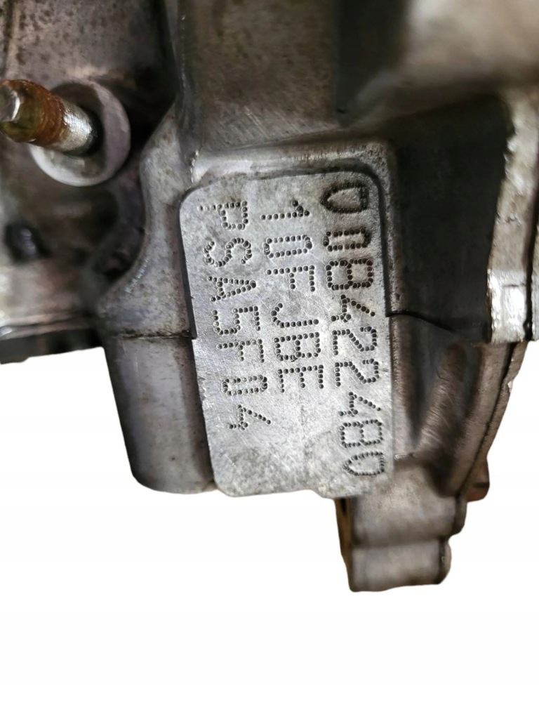 Купити Двигун citroen ds3 5f04