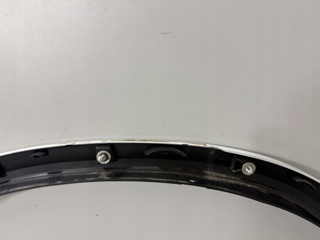 фото №13, Bmw x4 g02 2023 задня сторона ліва молдинг крила заднього