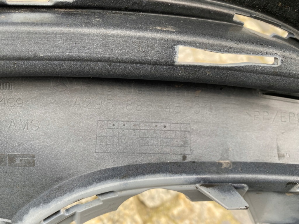 фото №12, Mercedes 295 eqe amg бампер накладка перед 2958854501 2958855702 оригинал