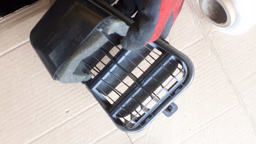 фото №5, S6 c7 4g a6 решітка витяжка повітря задня багажника