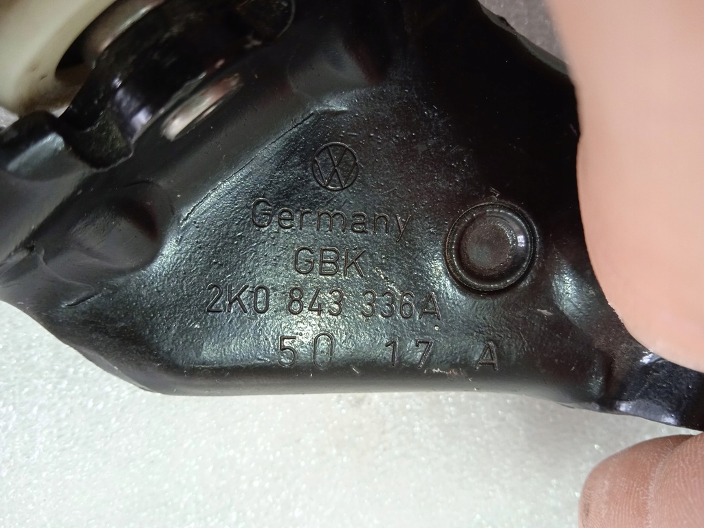 фото №8, Vw caddy iv ролик дверь боковых правая левая