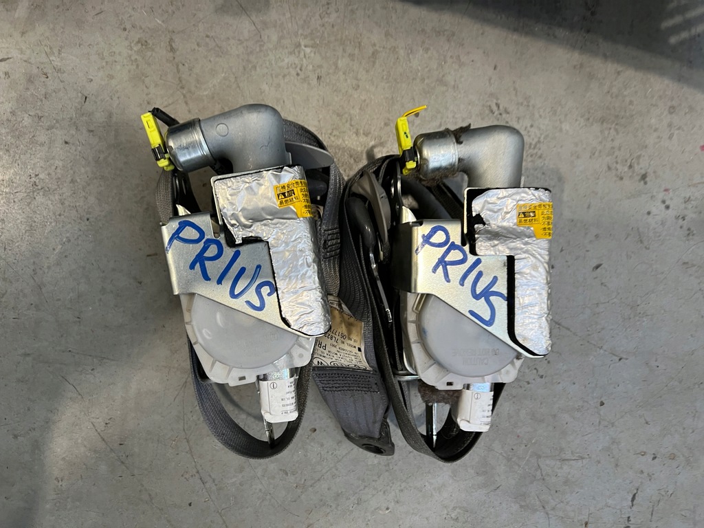 фото №7, Панель приладів консоль подушка безпеки ремені toyota prius ii