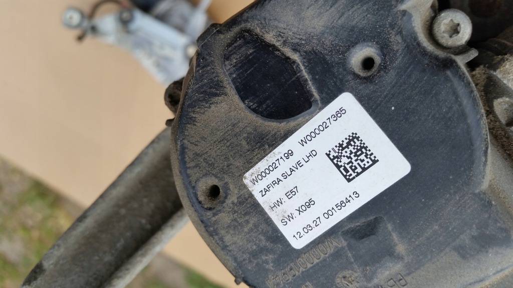 фото №9, Zafira c механизм двигатель дворник p/l перед