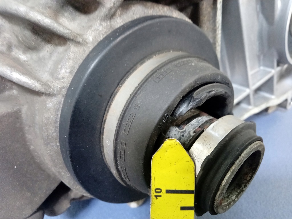 фото №8, Bmw 7 g11 g12 редуктор распределитель привода 8673712