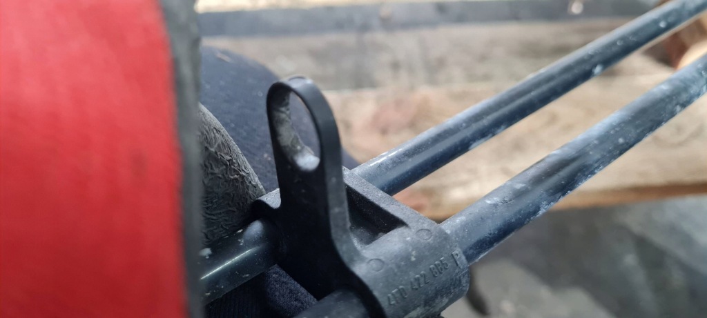 A6 c6 рестайлинг  шланг трубка усилителя жидкость 2.0 3.0 tdi 4f0422885p Киев