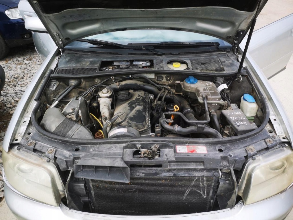 Audi a6 реле 2003 1.9l 141951253b Зі Шроту