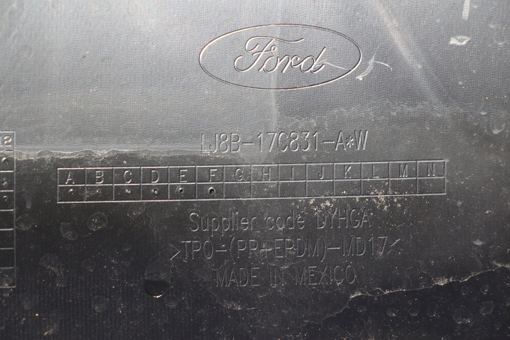 фото №10, Ford mustang mach-e бампер перед передний lj8b-17c831-aw 2021+