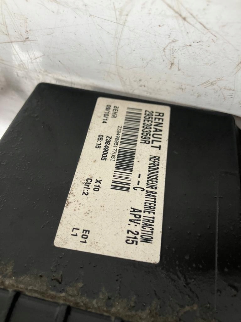 фото №4, Система охлаждение аккумулятора renault zoe 295e39359r