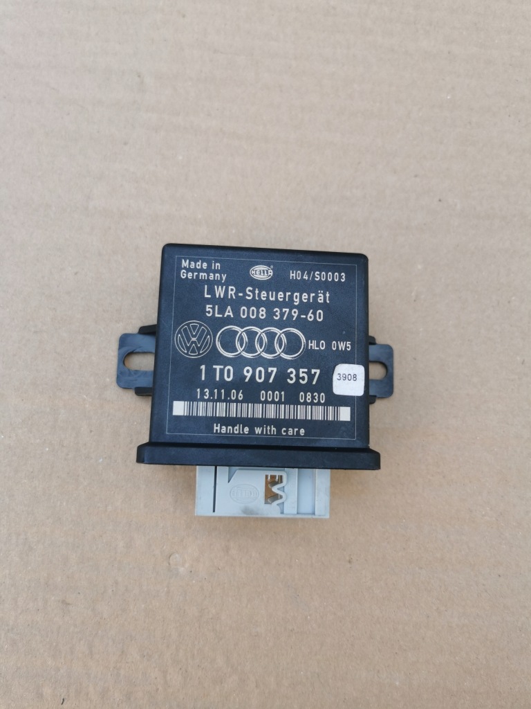 фото №1, Модуль світла vw golf v touran 1t0907357
