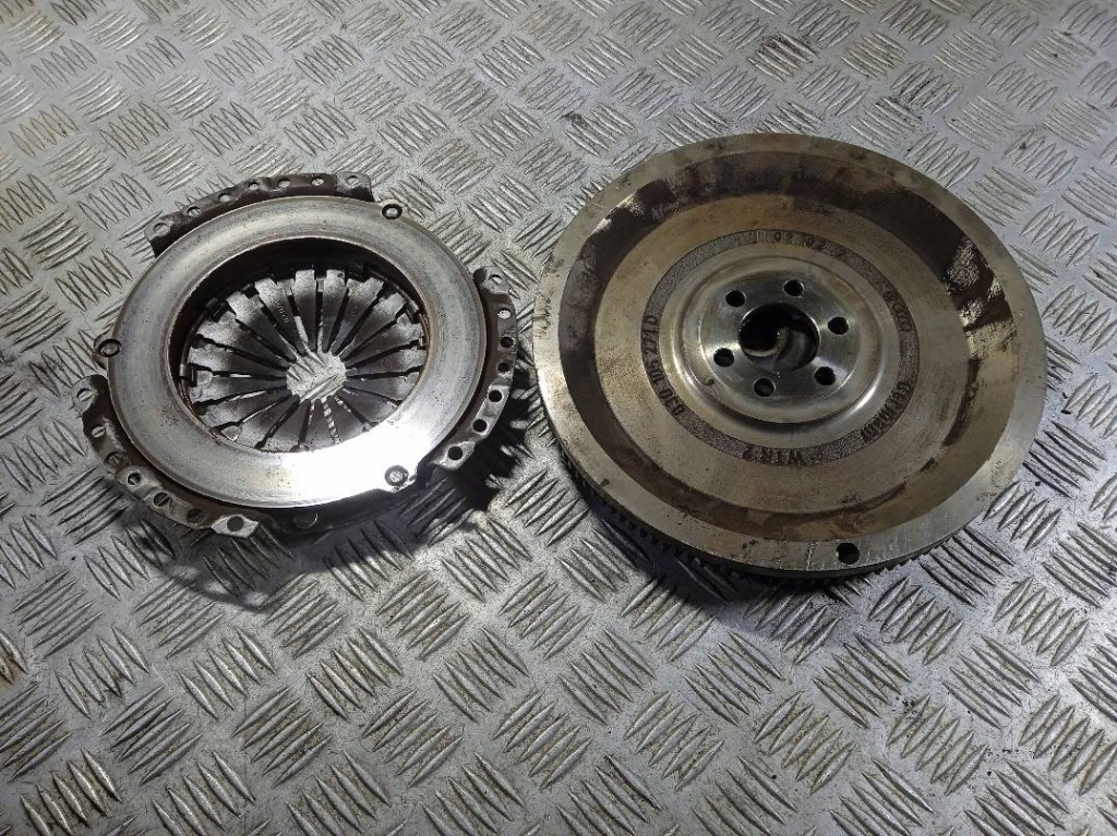 фото №3, Зчеплення комплект skoda fabia 1 030105271d