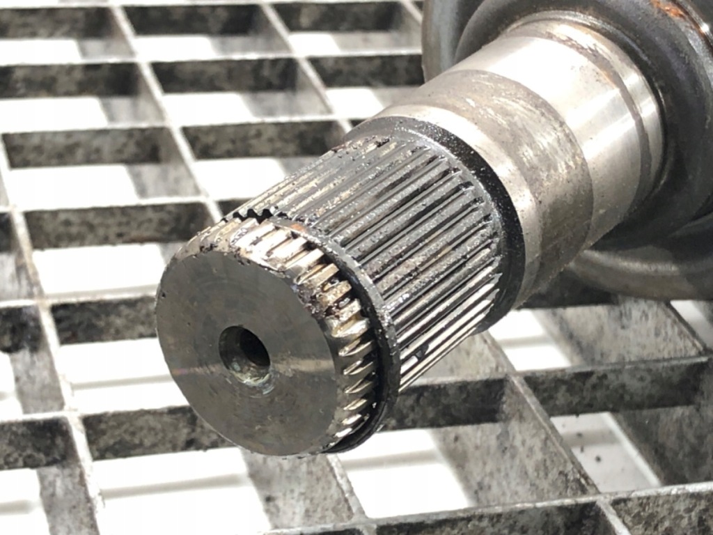 фото №5, Привідний вал лівий перед mercedes w164 4.0 306km