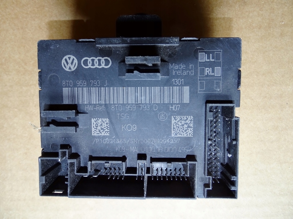 фото №1, Audi a4 a5 модуль блок керування двері 8t0 959 792 j
