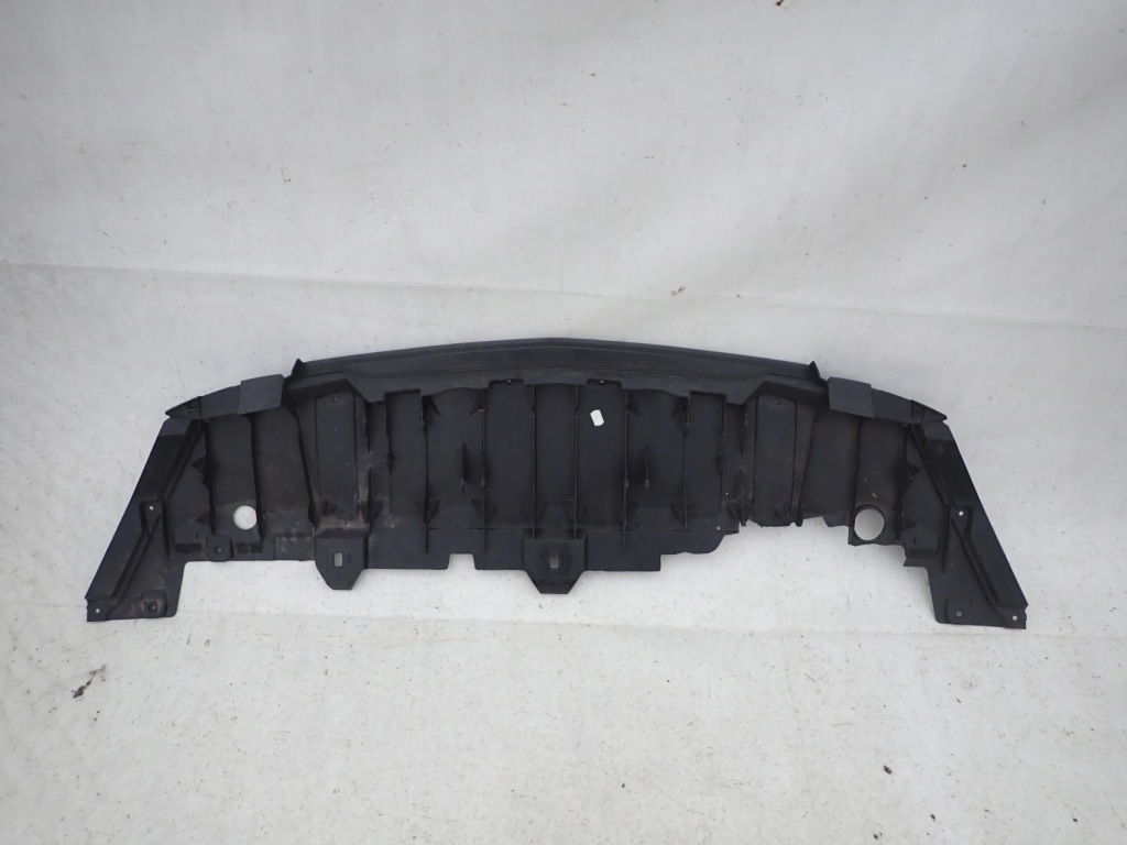 фото №2, Mercedes gla x156 13- плита бампера перед