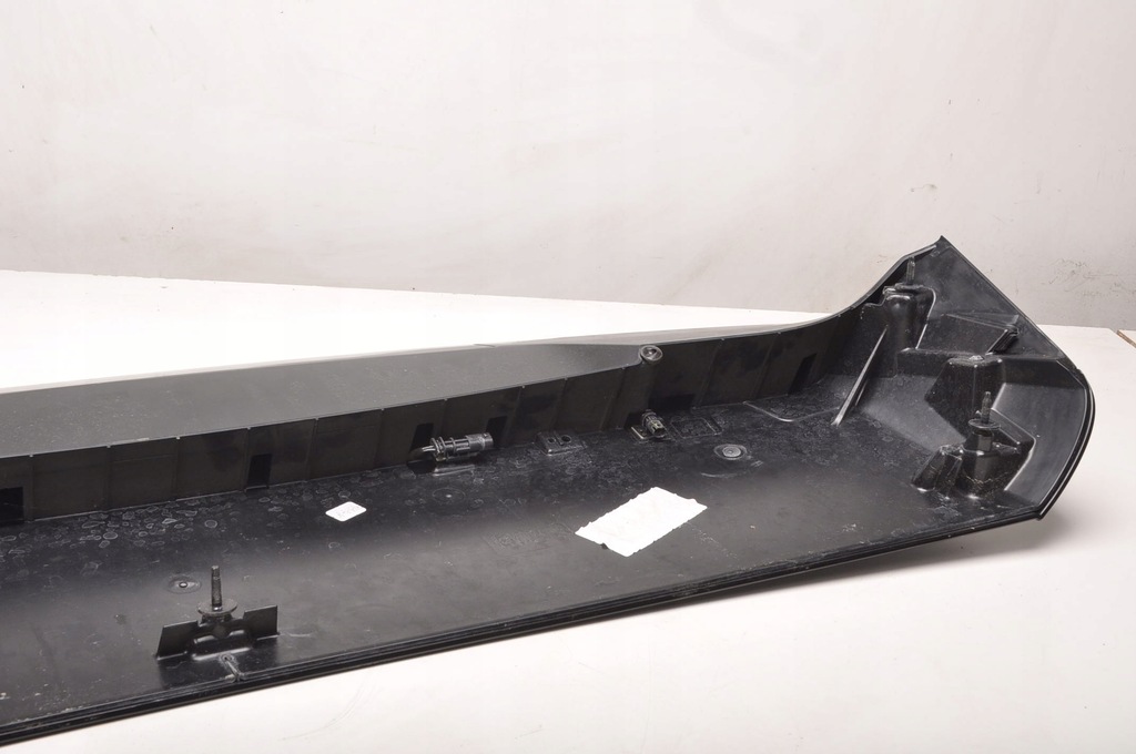 фото №9, Спойлер кришки задній / багажника jaguar f-pace x761 hk83-44210