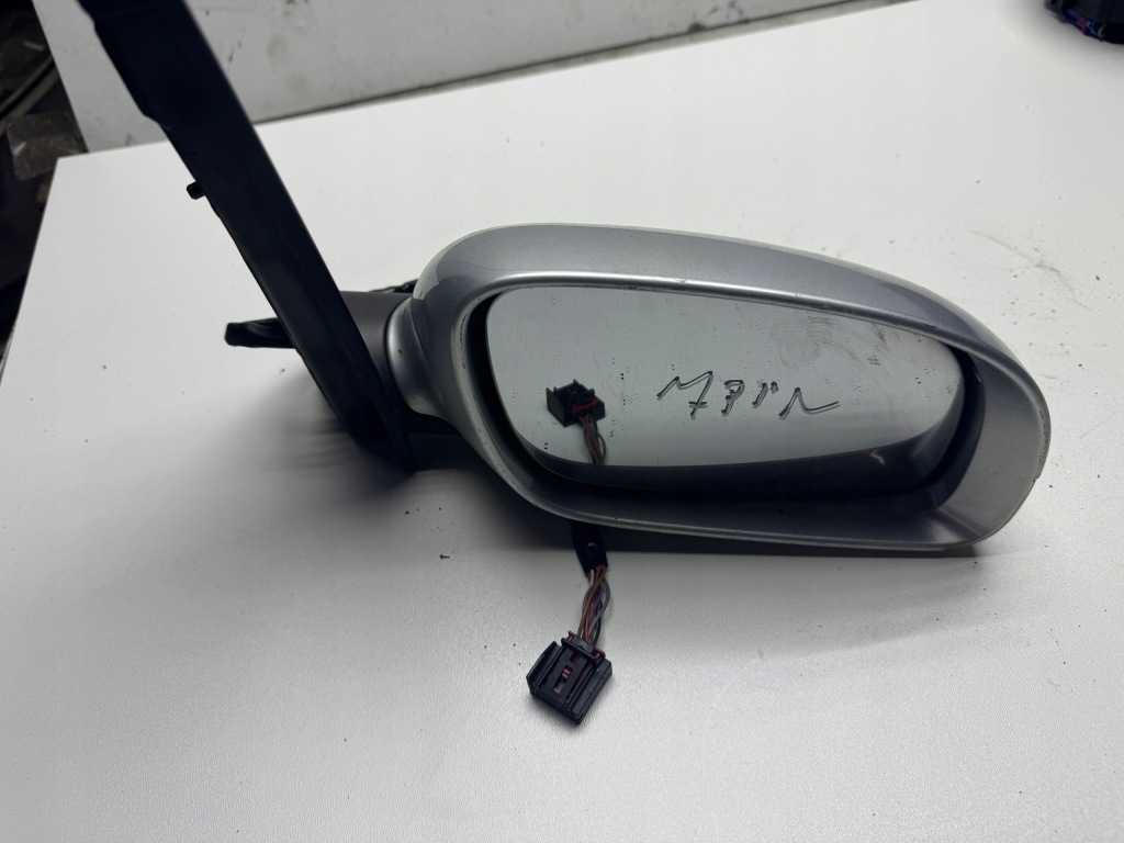 фото №1, Зеркало правое 7 pin vw touran 1t