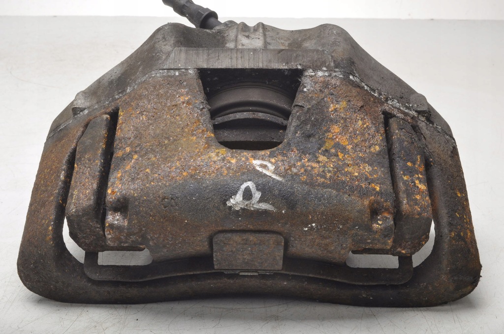 фото №1, Volvo v40 ii 2.0 d4 супорт гальмівний правий перед