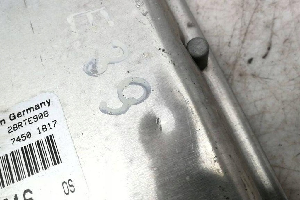 фото №10, Бортовой компьютер двигателя ecu bmw 5 touring e39 0281010314 2.93l дизель 1999