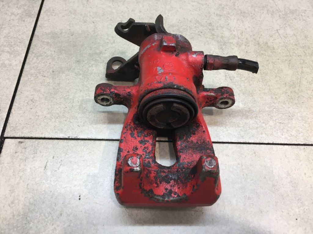 фото №4, Супорт гальмівний правий задня alfa romeo 147