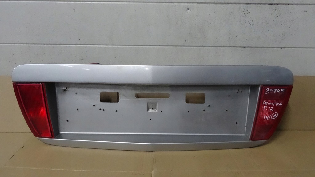 фото №1, Nissan primera p12 kombi накладка кришки задня задній